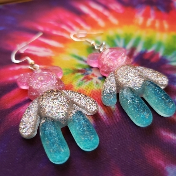 Handmade Lightweight Ombre Glitter Pink Blue Silver Teddy Bear Earrings - Picture 2 of 5